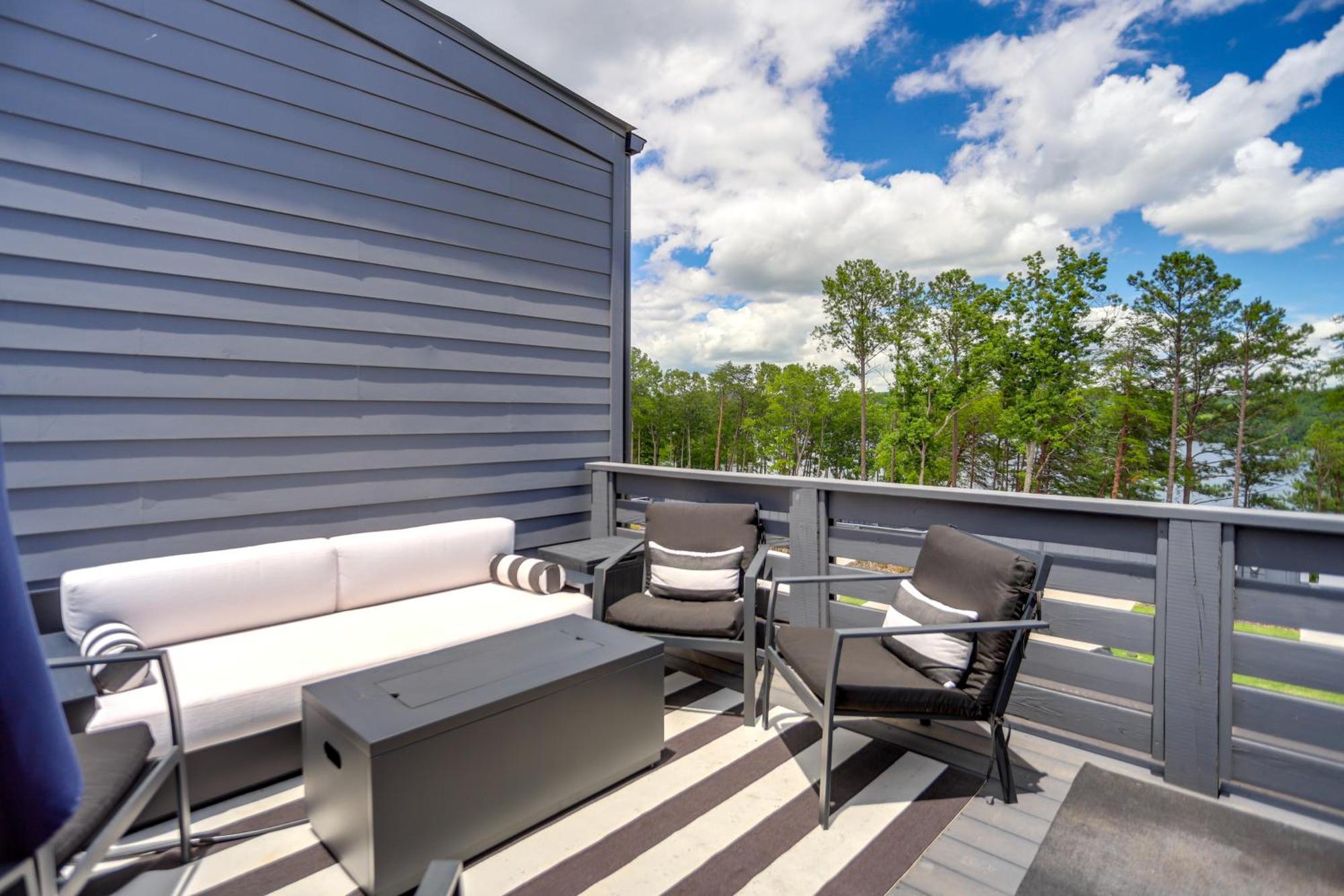 Modern And Luxe Lake Arrowhead Villa Near Marina! Canton Exterior photo
