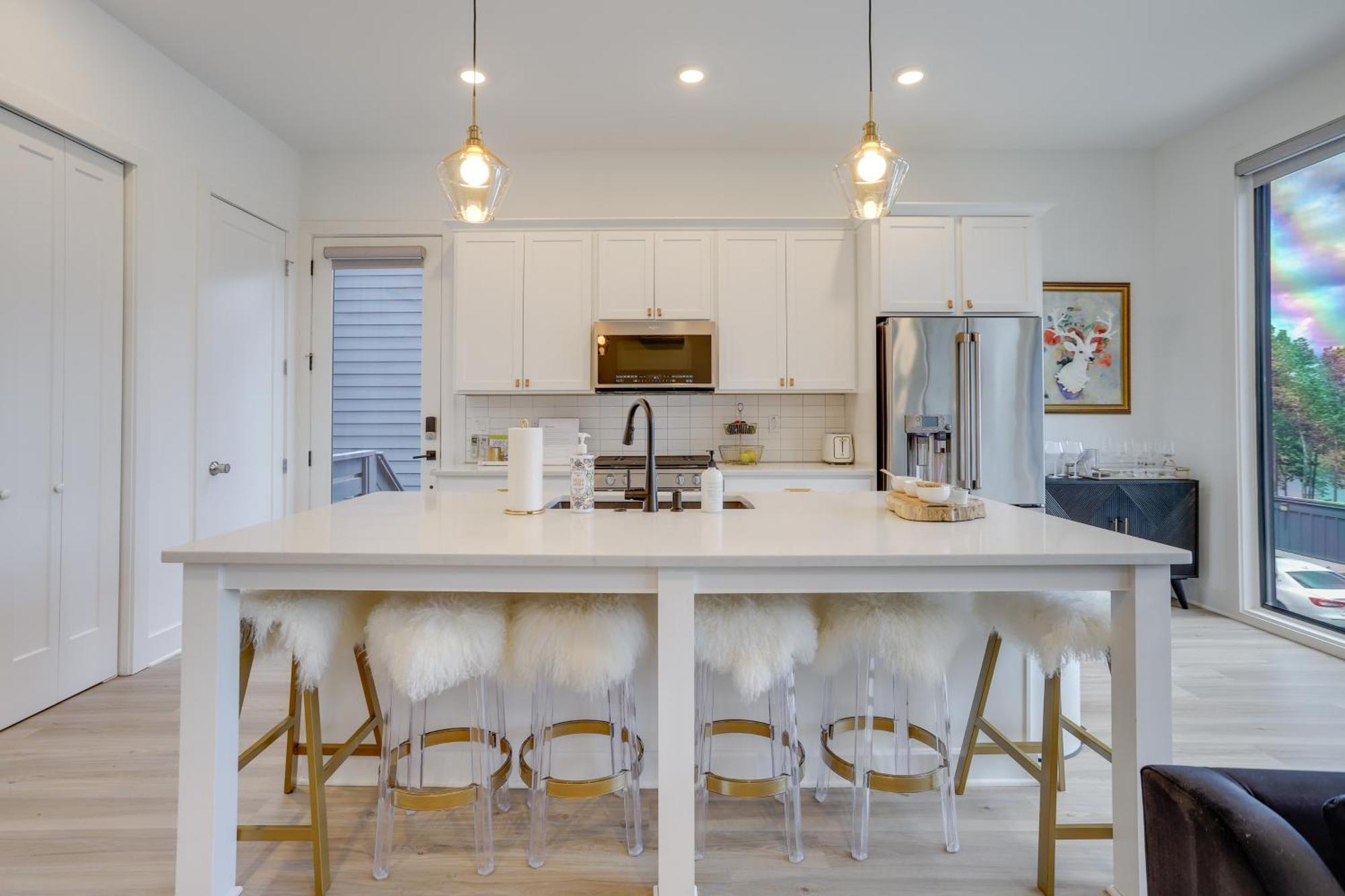 Modern And Luxe Lake Arrowhead Villa Near Marina! Canton Exterior photo